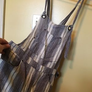 Fee people short overalls NWOT